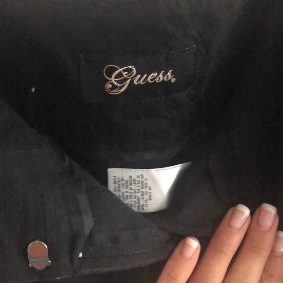 Guess wide band shorts - Picture 6 of 7